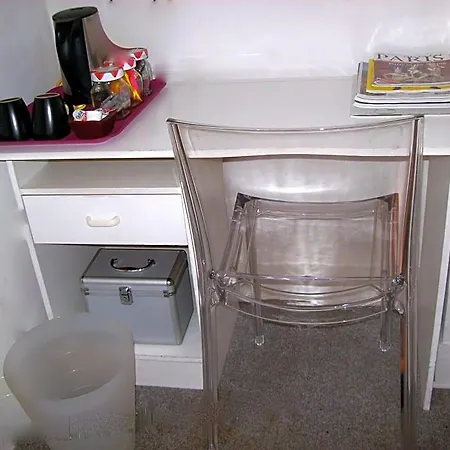 Toit Pour Vous D'hotes - 4* París