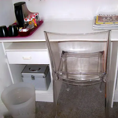 Toit Pour Vous D'hotes - 4* Parigi